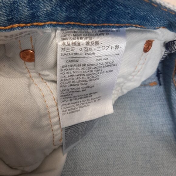 Levi's 501 Man's Blue Straight Legs Fly Buttons Distressed W33/L32 Denim Jeans - Picture 8 of 12